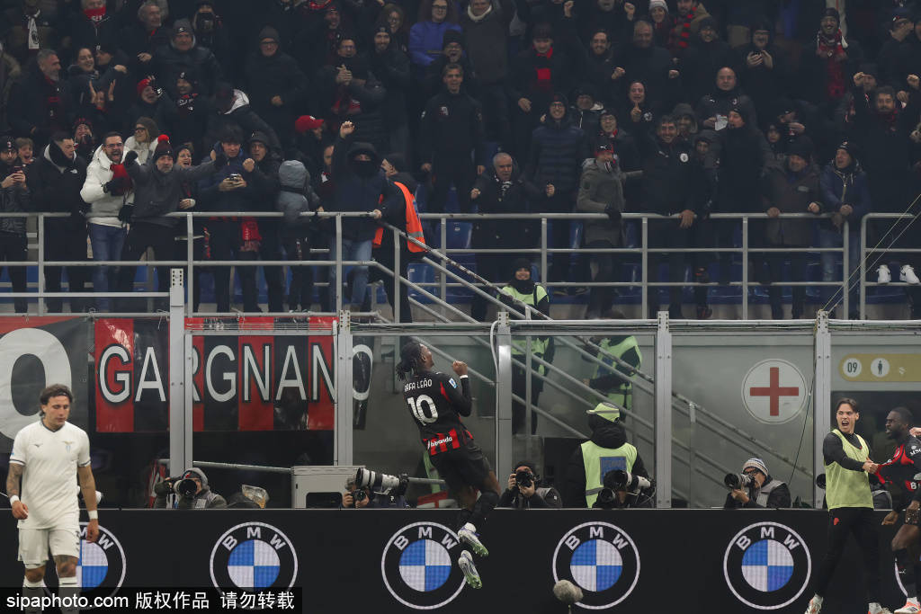 米兰备战意甲：莱奥与福法纳单独训练，希门尼斯康复进展缓慢